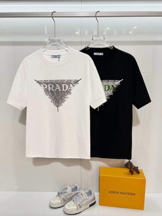 Picture of Prada T Shirts Short _SKUPradaXS-Lxetr682936